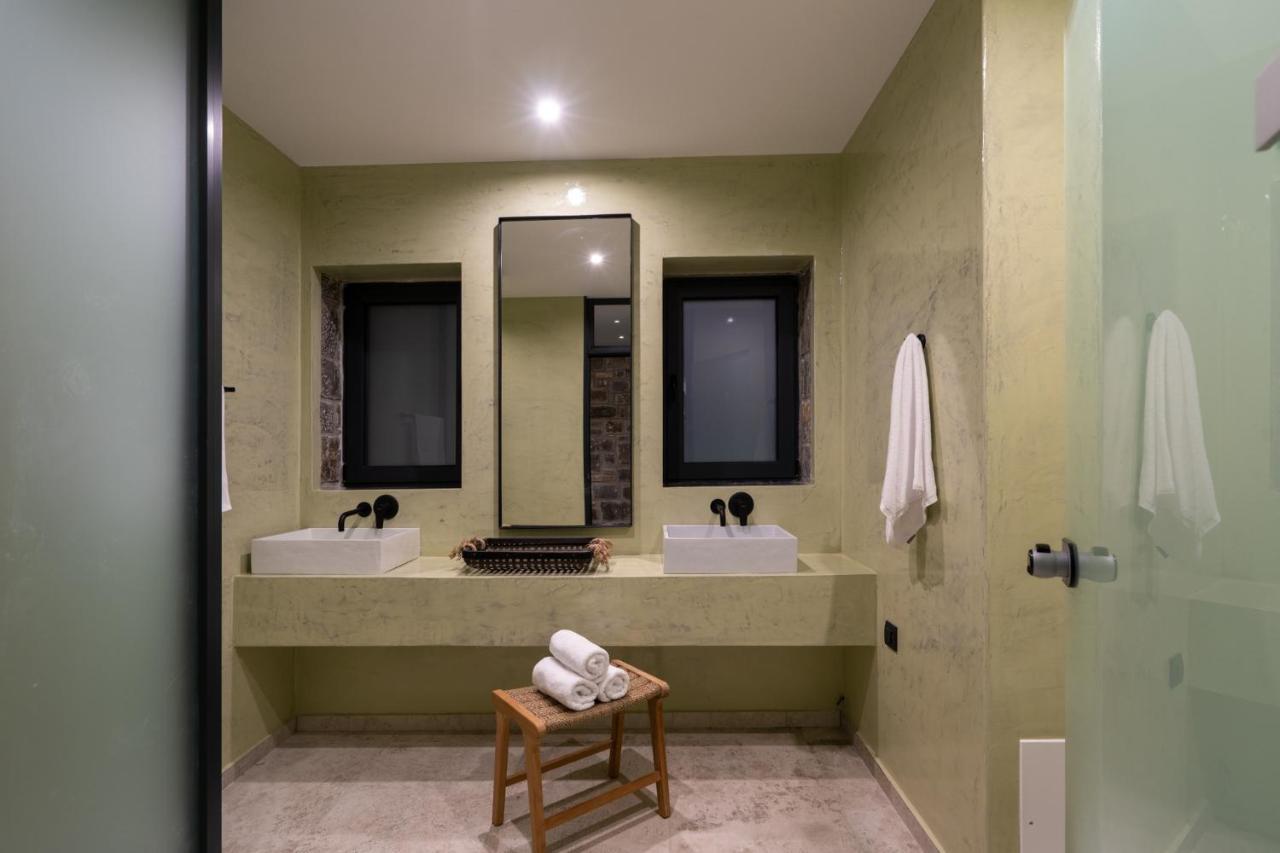 Celine Private Residences Léntas Buitenkant foto