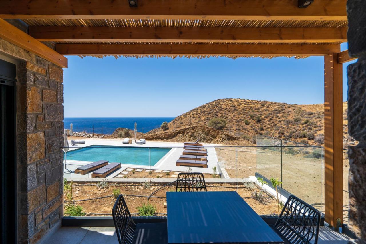 Celine Private Residences Léntas Buitenkant foto